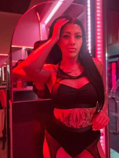 Компаньонка София - Super hot girl - Класически секс, Френска с презерватив, Френска без презерватив - снимка 4