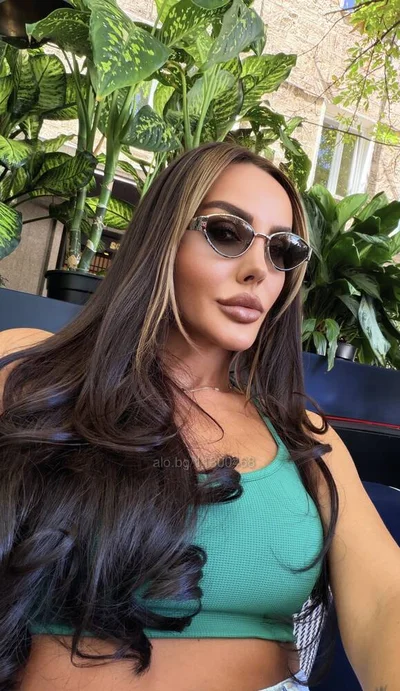 Компаньонка София - Jeniq GFE - Класически секс - снимка 1