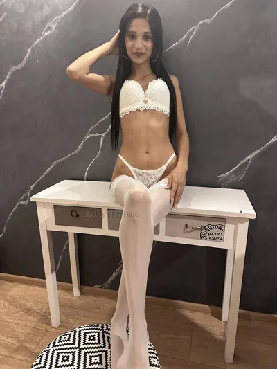 Компаньонка София - Топ ескорт - Класически секс, Орален секс, BDSM - снимка 1