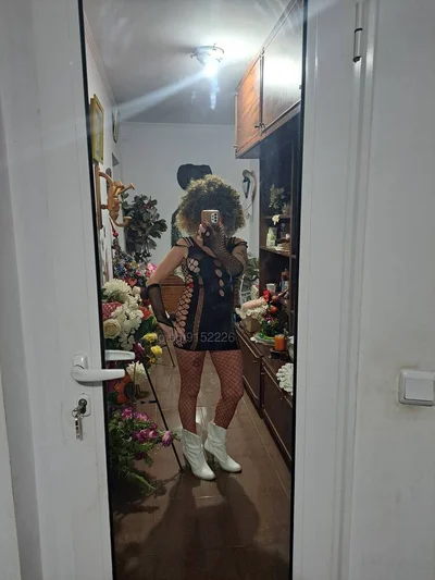 Компаньонка Бургас - Секс услуги