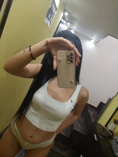 Компаньонка Габрово - Нежна и страстна 💋 - Играчки, Пенис колан, Стриптийз - снимка 2