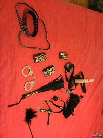 Компаньонка Шумен - Незабравимо удоволствие от опитна - Пенис колан, Строга господарка, Масаж - снимка 8