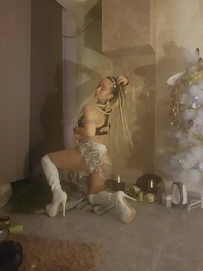 Компаньонка Варна - Нов Адрес!! БЪРЗА Тройка-60€, - Орален секс, GFE, Френска с презерватив - снимка 7