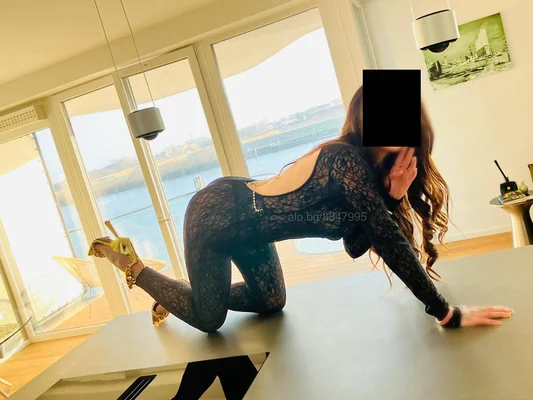 Компаньонка София - Arabella Laurent Private Luxury - Влизане в роля, Масаж, Класически секс - снимка 7