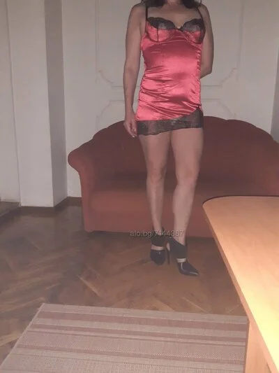 Компаньонка София - Секси миньонче - Класически секс, Орален секс, BDSM - снимка 7