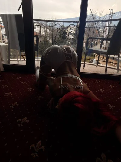 Компаньонка Пловдив - Adriana Lorenzi - Стриптийз, Строга господарка, Робиня - снимка 4