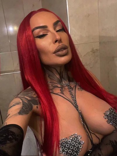 Компаньонка София - Adriana Lorenzi