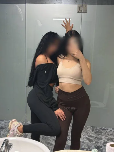 Компаньонка Бургас - Две е по-добре от една 👅🔞 Посещаваме адреси и хотели💋