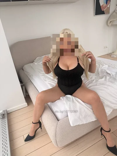 Компаньонка Бургас - TOP GFE in the - Влизане в роля, Масаж, Класически секс - снимка 7